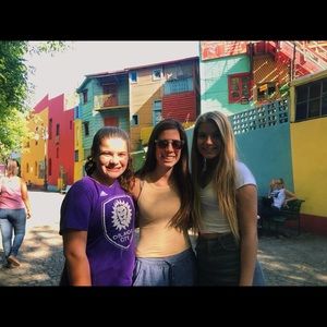 Meet your Posher, Anaana